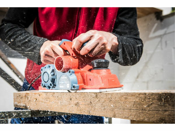 EXTOL PREMIUM Hoblík falcovací, príkon 1000W, nôž 110x3mm, 16000 ot/min 8893405 9