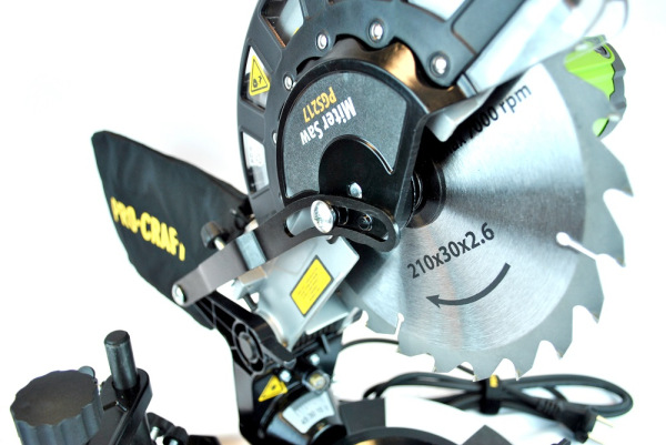 PROCRAFT Pokosová píla 1400W 210mm PGS217 1