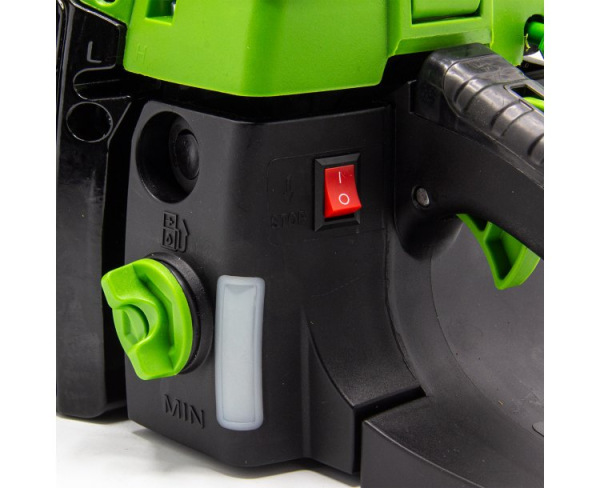 PROCRAFT GS-52P Benzínová reťazová píla Výkon (W) 2100, lišta 400/450mm 8