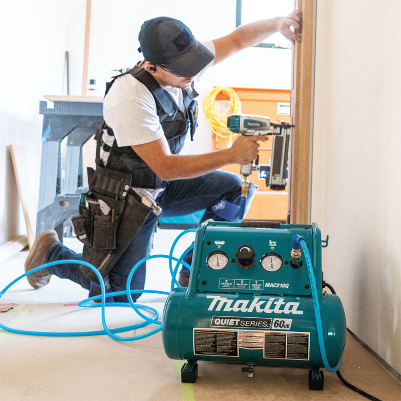 MAKITA MAC210Q Kompresor vzduchový 650W 9